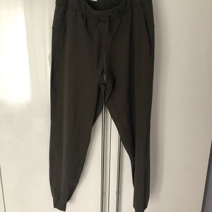 Camo green lulu lemon joggers